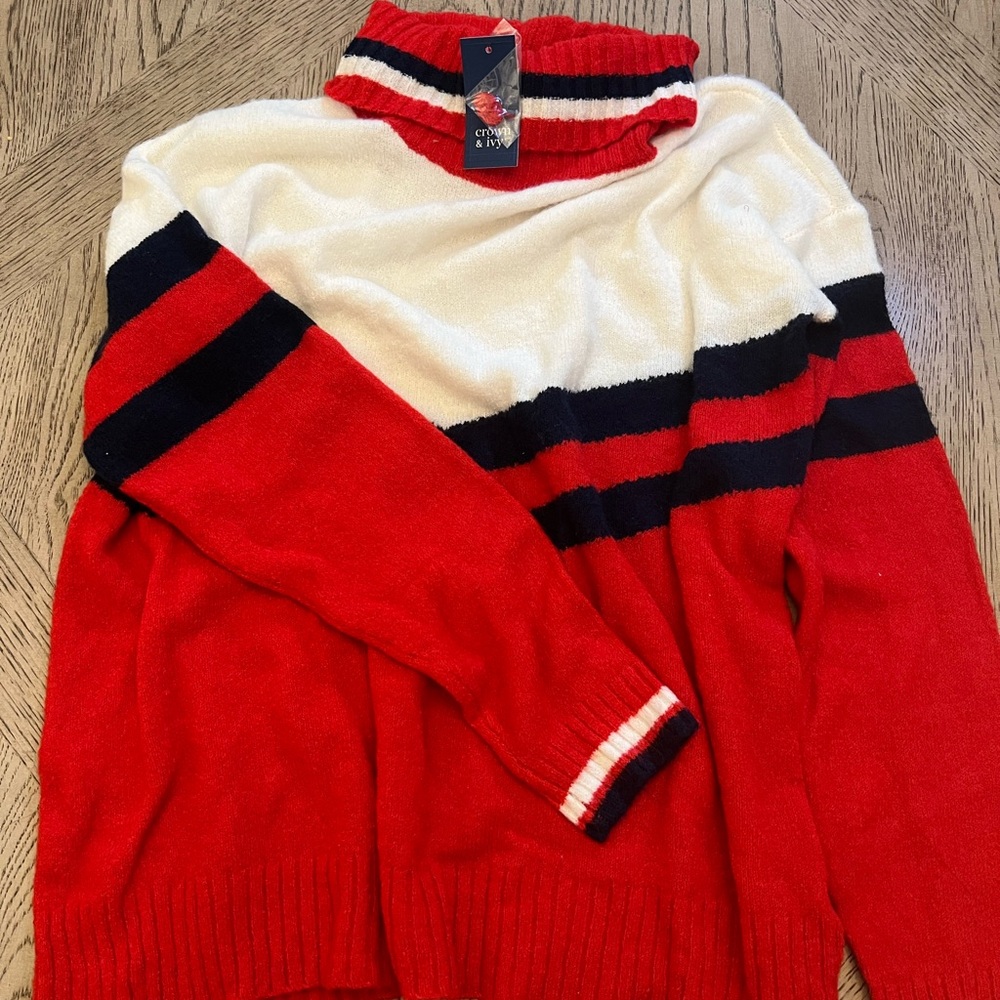 New, Medium “Crown And Ivy” Red And White Christmas Sweater